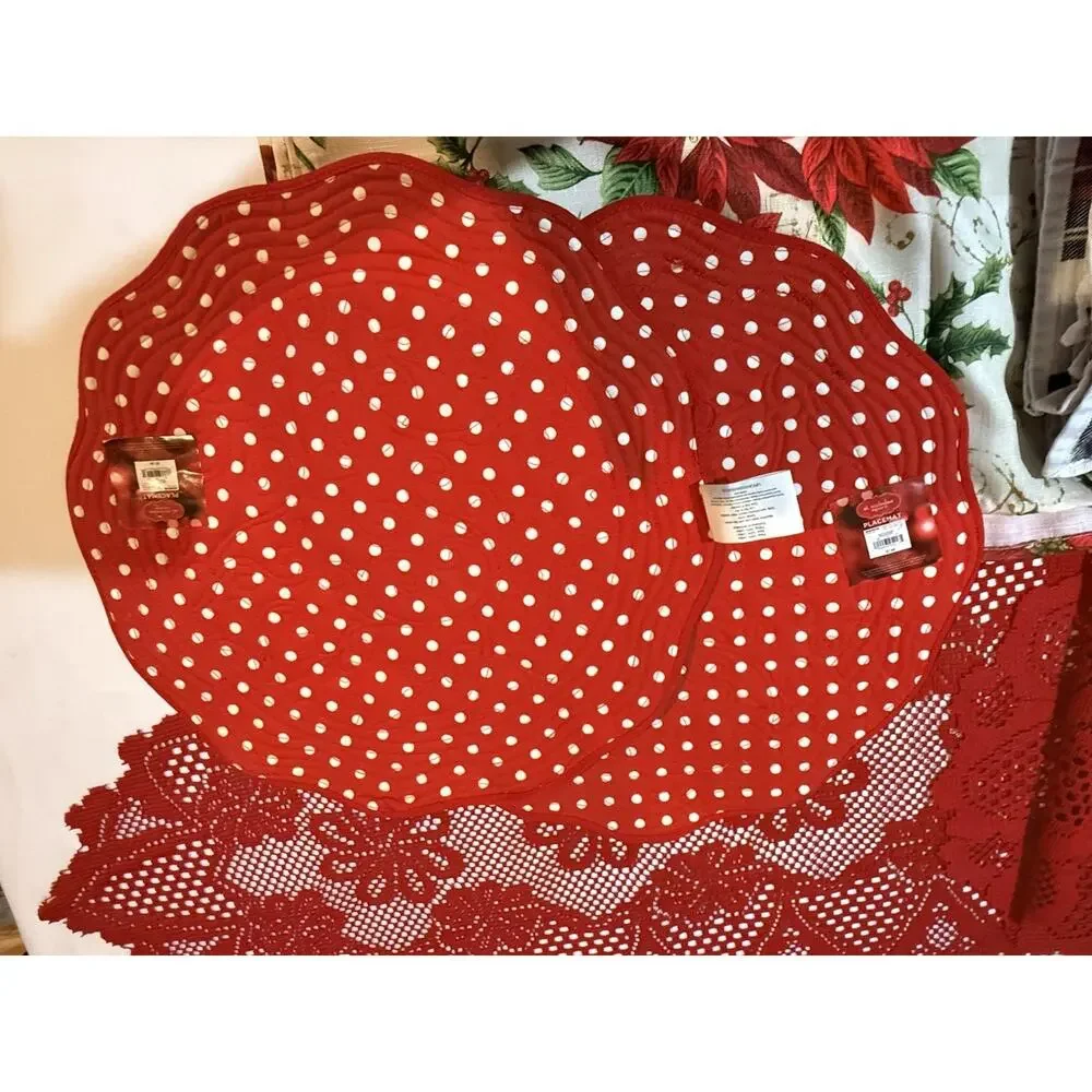 Complete Christmas Table Linen Lot Williams Sonoma, Placemats, Runner Tablecloth